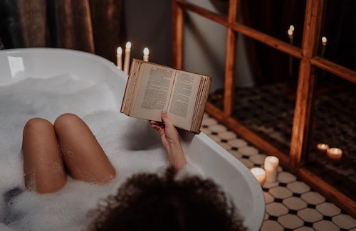 The Power of Bath Rituals: Nurturing Mind, Body, and Soul